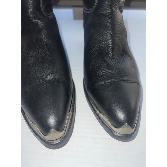 Sale!! Durango black crinkle leather boots
Durang Style #15048, Size 12.5 Men’s